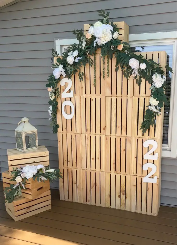 DIY Graduation Party Backdrop with wood