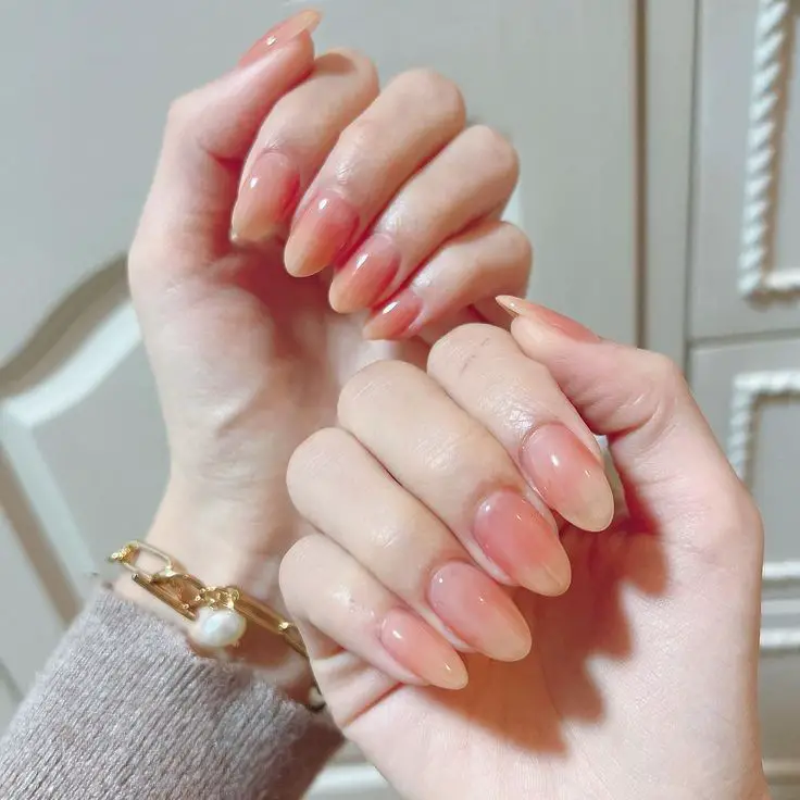 peach fuzz nails